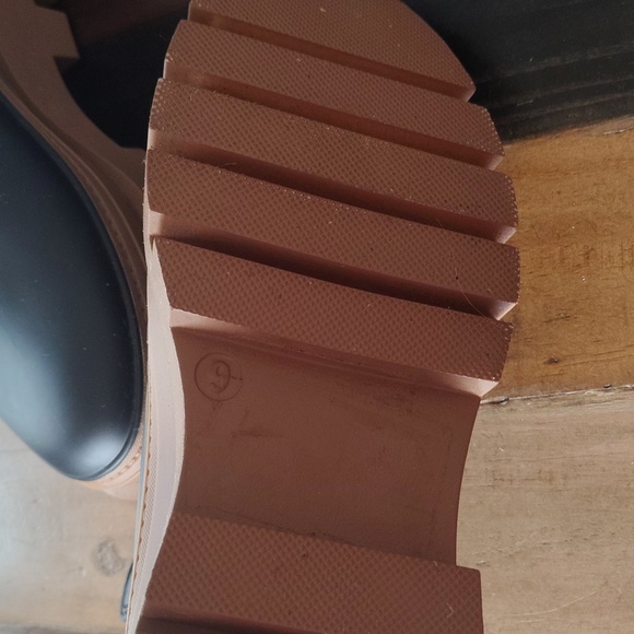 NEW Jeffrey Campbell Rain Storm Platform Chelsea Boots Waterproof - Picture 6 of 6